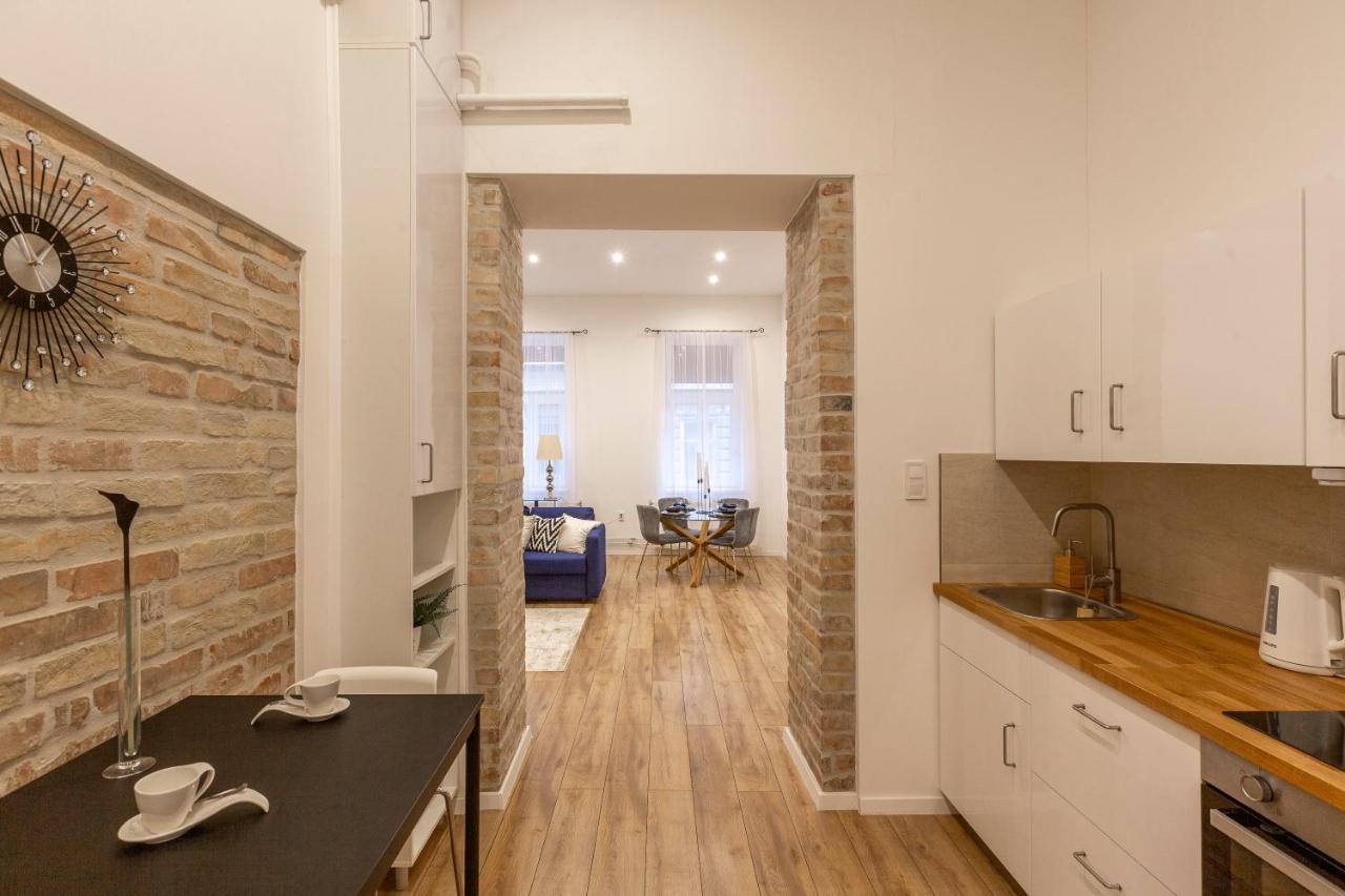Stylish Luxury Apartment By Anna Budapeste Exterior foto